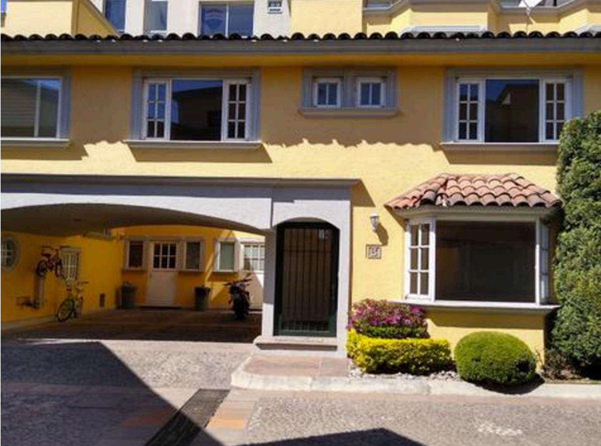 Casa en venta en Cuajimalpa, Cuajimalpa de Morelos — foto 1 de 4