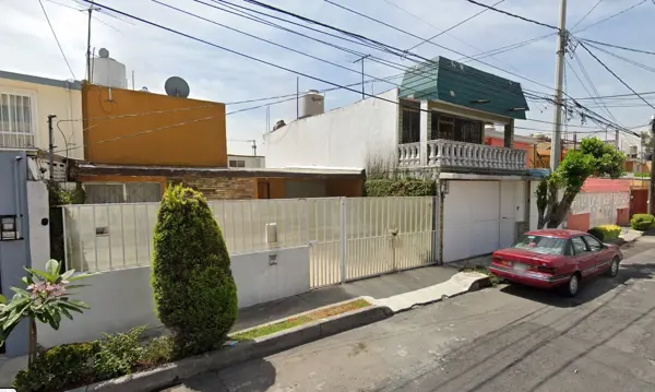 Casa en venta en Prados del Rosario, Azcapotzalco — foto 2 de 26