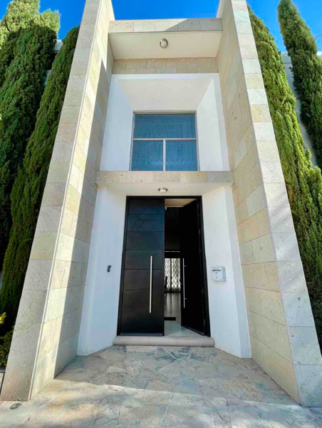 Casa en venta en Jardines de Versalles, Saltillo — foto 3 de 16