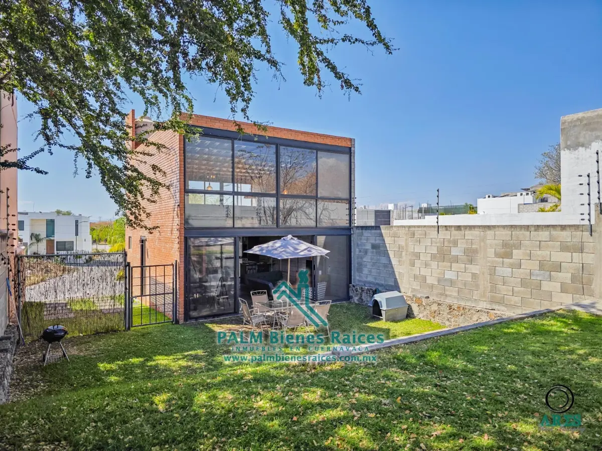 Casa en venta en Real Santa Fe, Xochitepec — foto 1 de 24