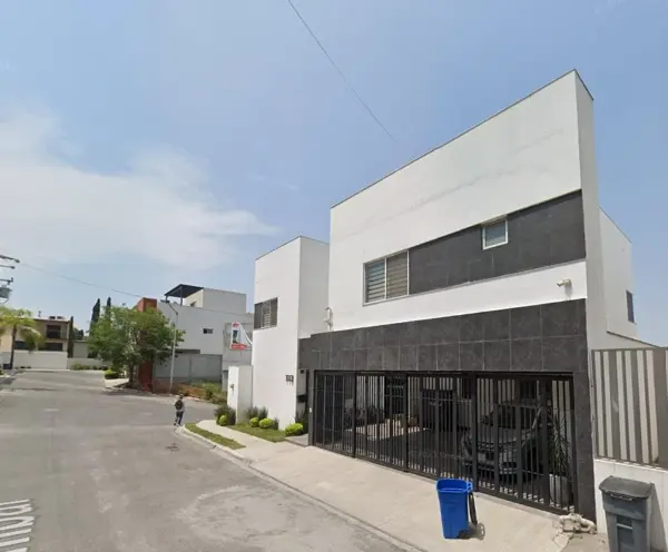 Casa en venta en Colinas de las Cumbres, Monterrey — foto 3 de 11