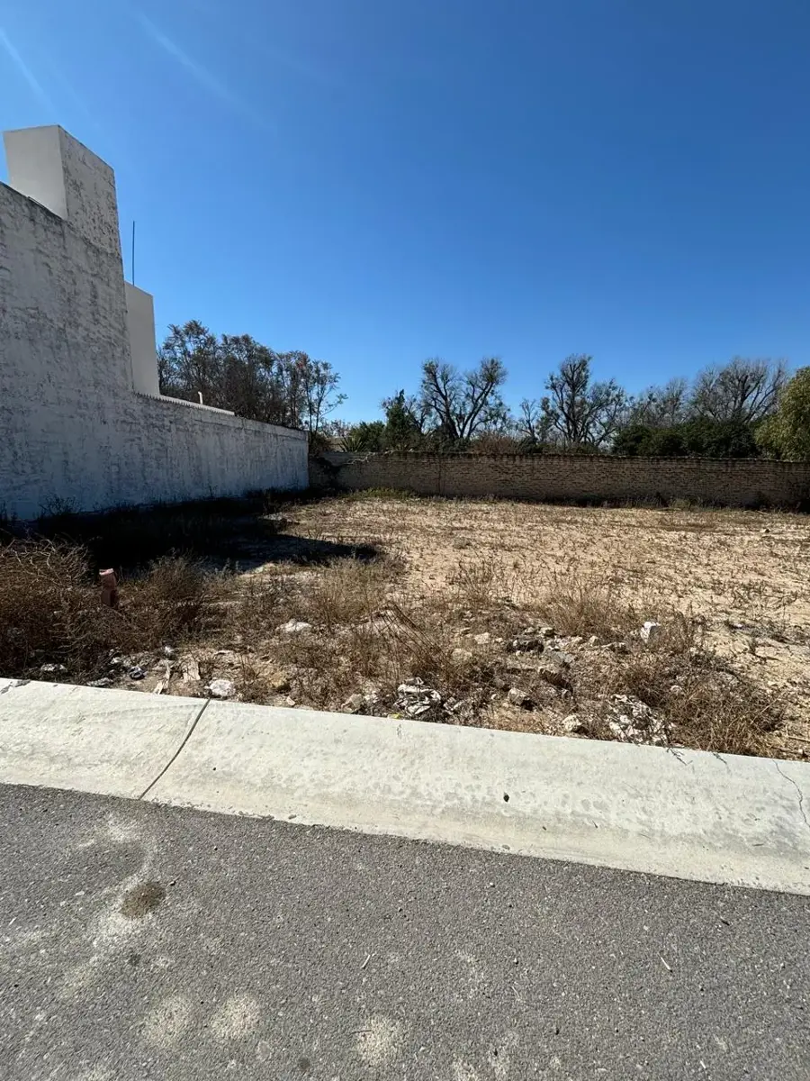 Terreno en venta en La Aurora, Saltillo — foto 1 de 7