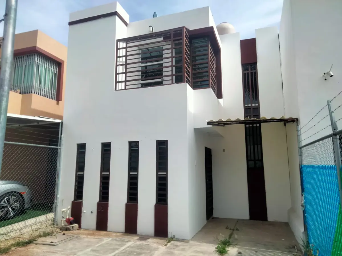 Casa en renta en Senderos del Monte, Tepic — foto 1 de 12