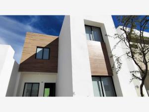 Casa en venta en Quintas la Cima, Torreón — foto 3 de 26