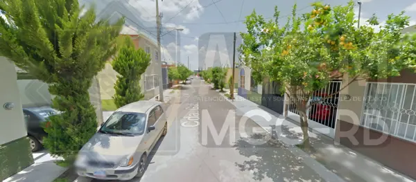 Casa en venta en Magisterial, Irapuato — foto 3 de 60