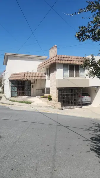 Casa en Misión Cumbres 2 Sector, Monterrey, Nuevo León