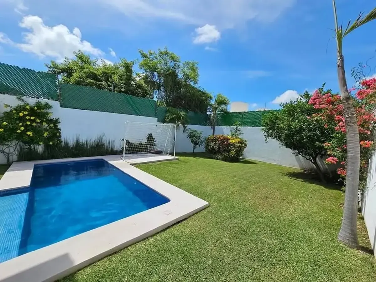 Casa en venta en Pedregal de Oaxtepec, Yautepec — foto 1 de 13