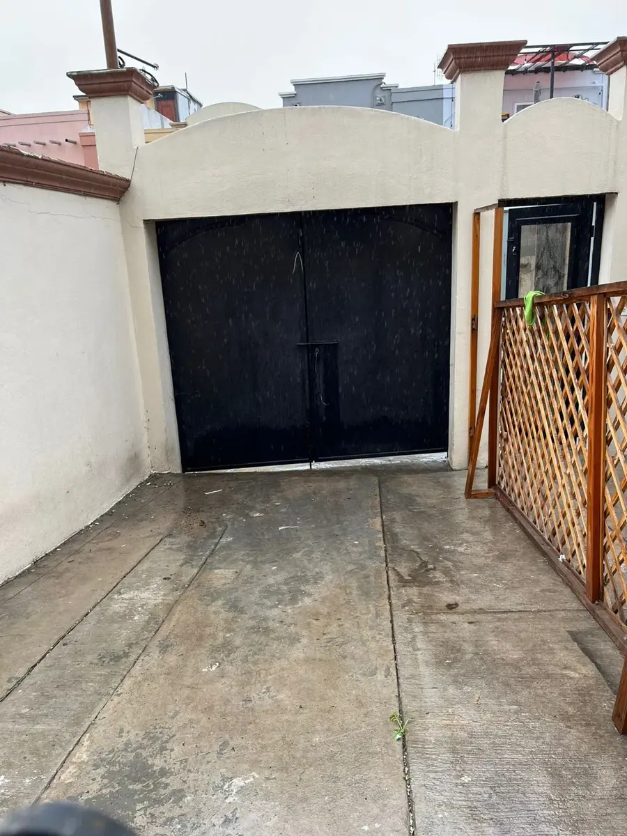 Casa en renta en Colinas de California, Tijuana — foto 1 de 17