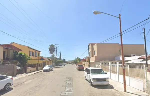 Casa en venta en Otay Insurgentes, Tijuana — foto 2 de 12