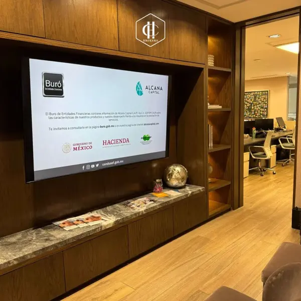 Oficina en venta en Comercial Alpino Chipinque, San Pedro Garza García — foto 3 de 17