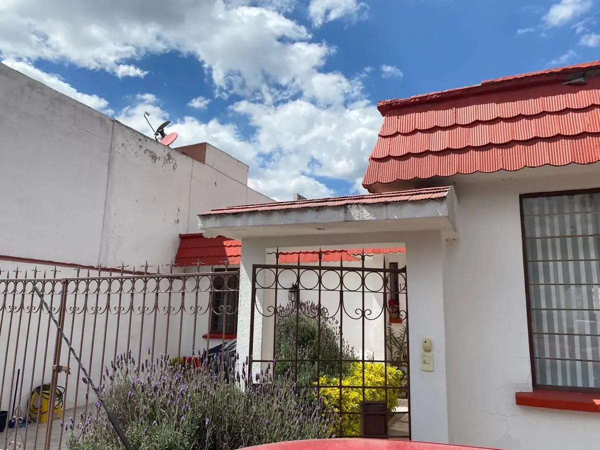 Casa en venta en Loma de Cristy, Naucalpan de Juárez — foto 1 de 21
