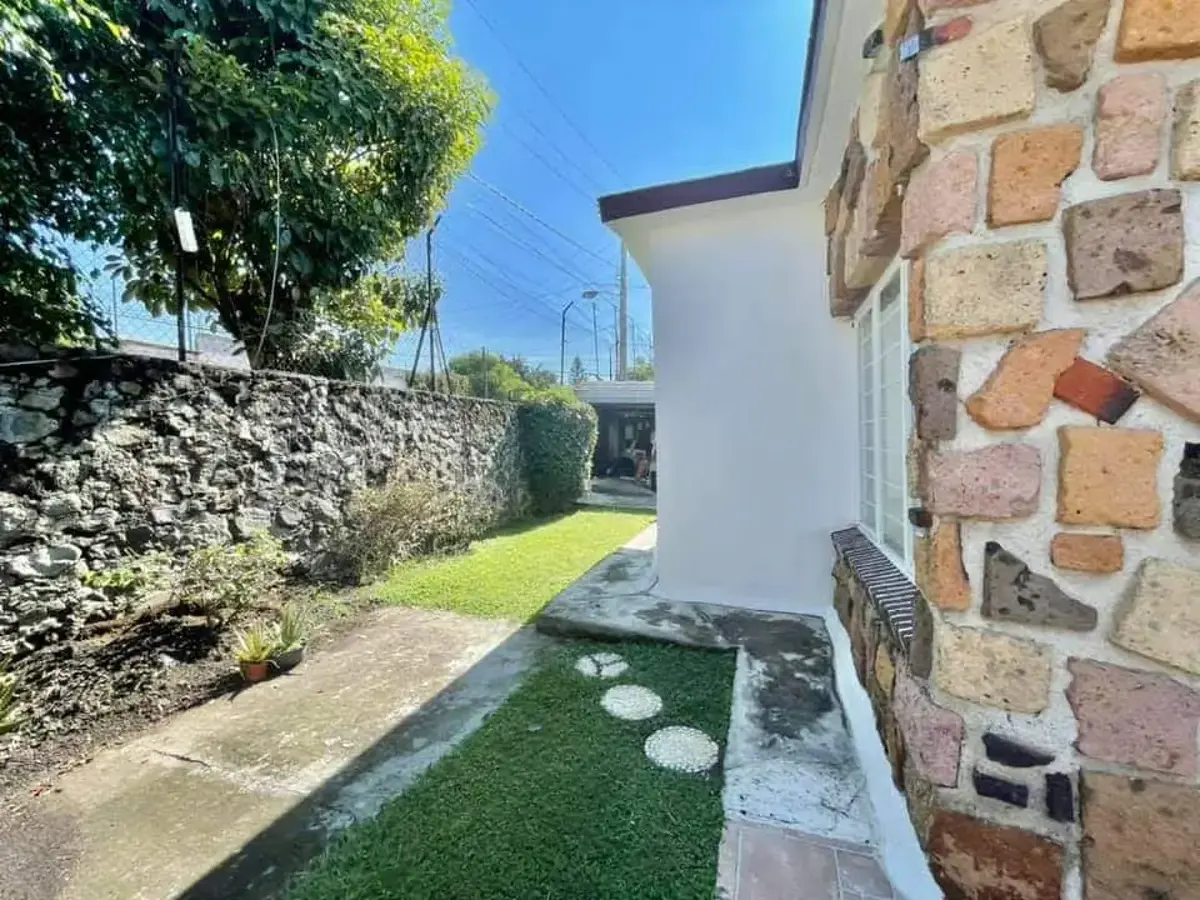 Casa en renta en Bello Horizonte, Cuernavaca — foto 1 de 10