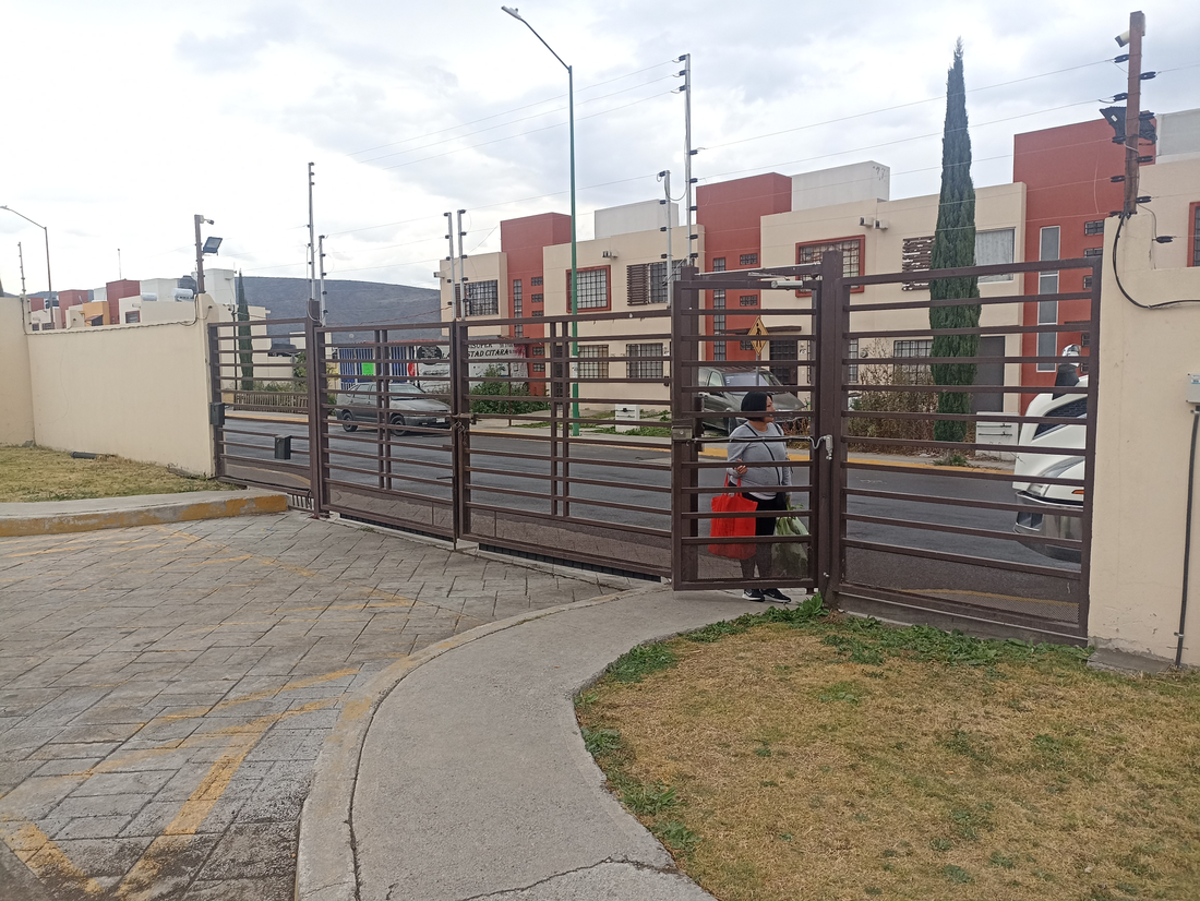 Casa en venta en CITARA, Huehuetoca — foto 1 de 16