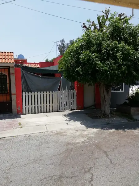 Casa en venta en Hacienda Santa Fe, Tlajomulco de Zúñiga — foto 2 de 6