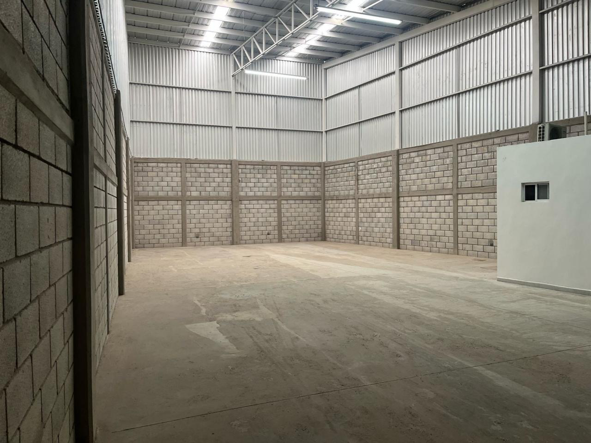 Bodega en renta en La Union, Torreón — foto 1 de 6