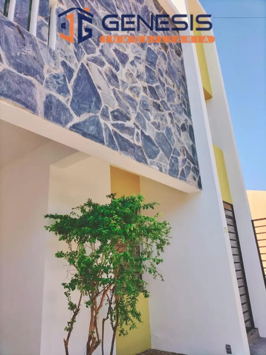 Casa en venta en Rinconada de La Hacienda, Villa de Álvarez — foto 1 de 11