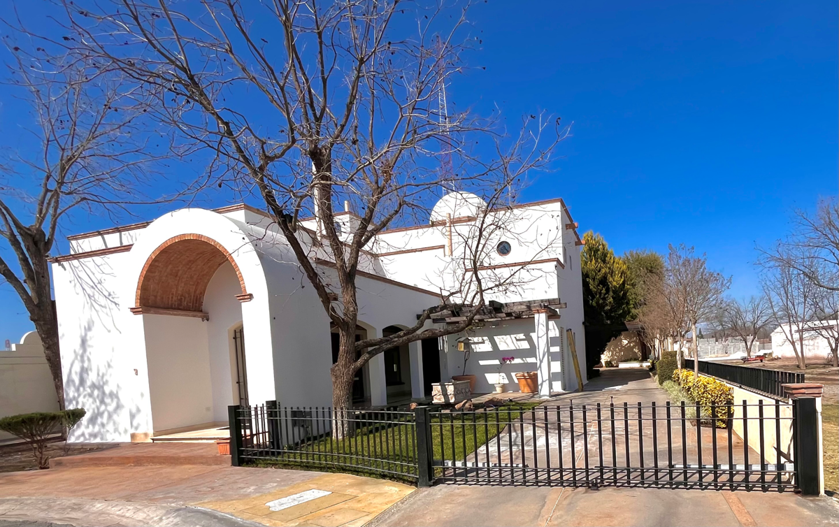 Casa en renta en Los Cedros Residencial, Saltillo — foto 1 de 32