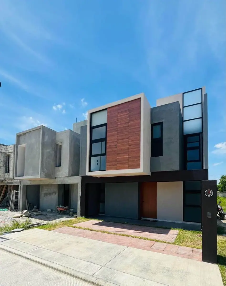 Casa en venta en Acachapan y Colmena 1ra. Sección, Centro — foto 1 de 15