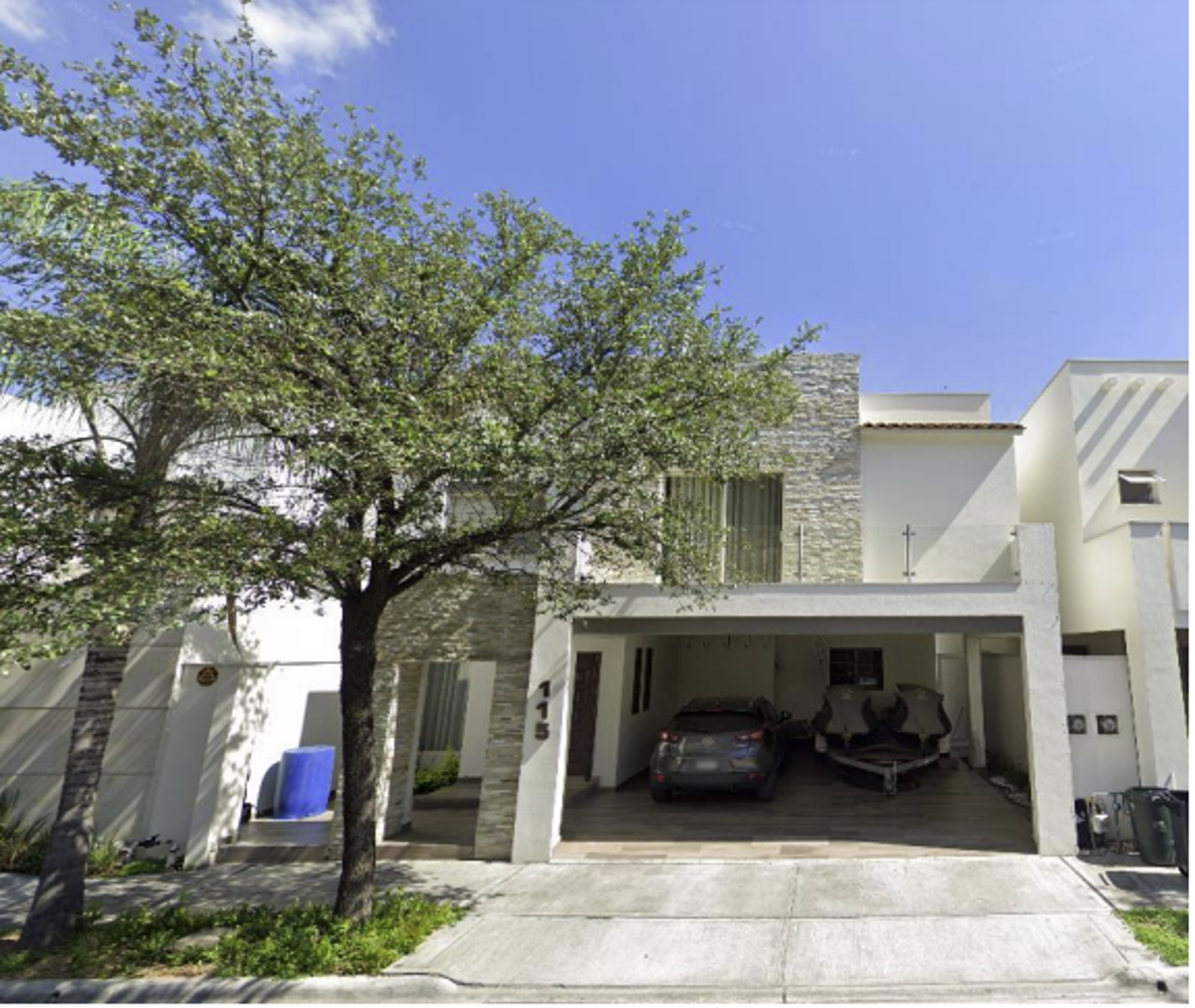 Casa en venta en Bosques de las Cumbres, Monterrey — foto 1 de 8