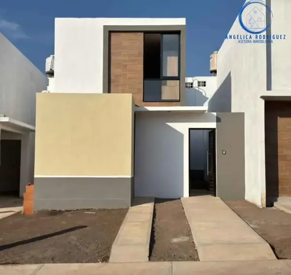 Casa en venta en Lindavista, Villa de Álvarez — foto 2 de 17