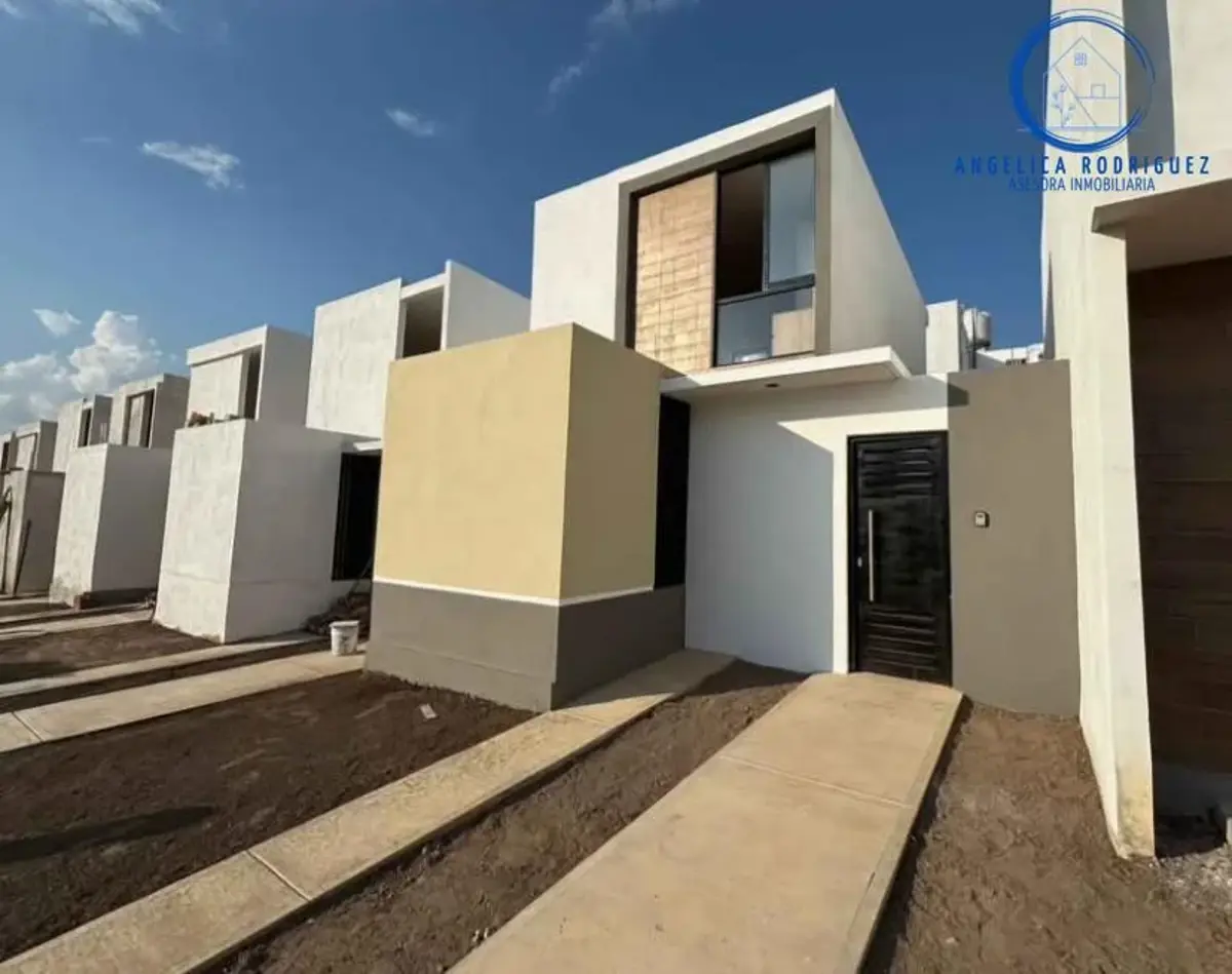 Casa en venta en Lindavista, Villa de Álvarez — foto 1 de 17