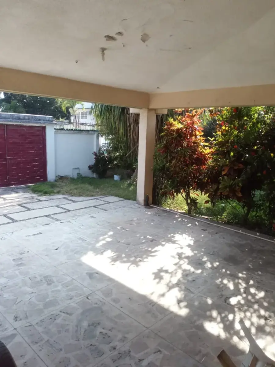 Casa en venta en Comalcalco Centro, Comalcalco — foto 1 de 29