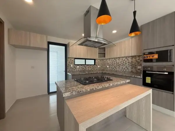 Casa en venta en San Juan Cuautlancingo, Cuautlancingo — foto 2 de 33