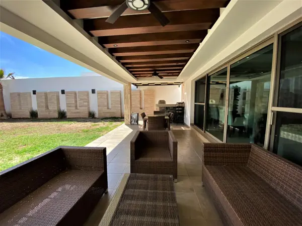 Casa en venta en Real del Nogalar, Torreón — foto 3 de 30