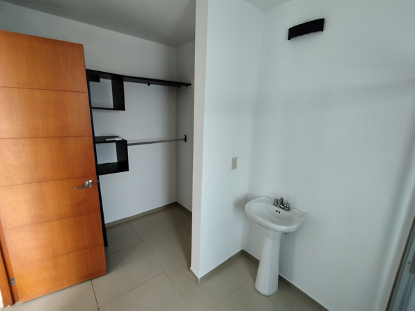 Casa en venta en La Loma Residencial, Tlajomulco de Zúñiga — foto 3 de 18