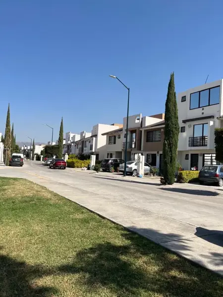 Casa en venta en Cibeles, León — foto 3 de 23