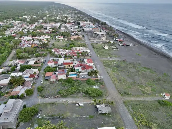Terreno en venta en Cuyutlán, Armería — foto 3 de 10