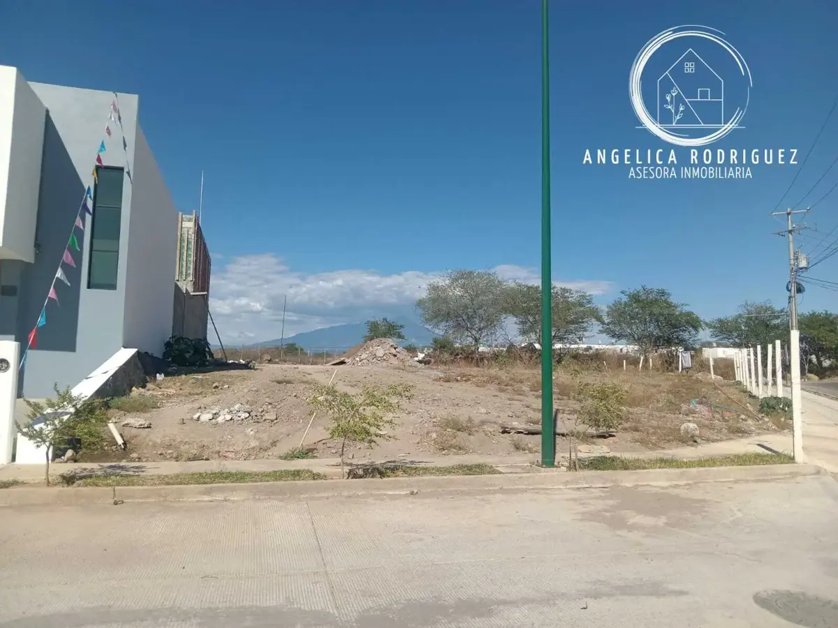 Terreno en venta en Lindavista, Villa de Álvarez — foto 1 de 2