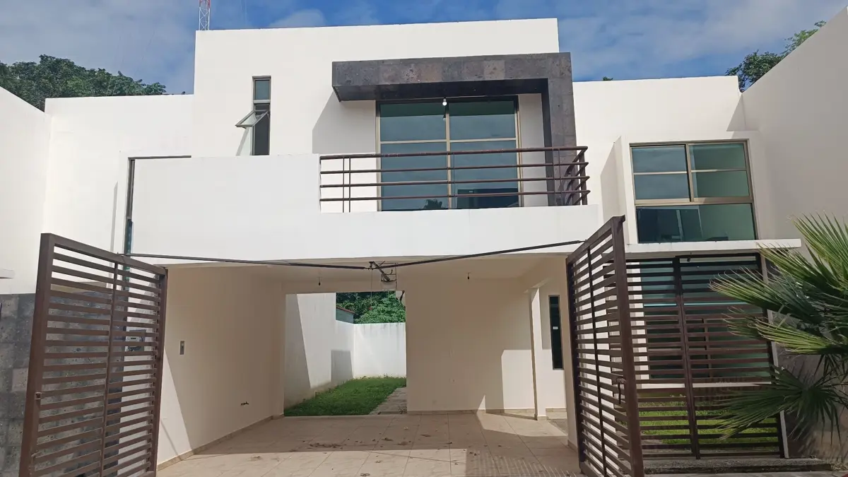 Casa en renta en San Joaquín, Comalcalco — foto 1 de 65