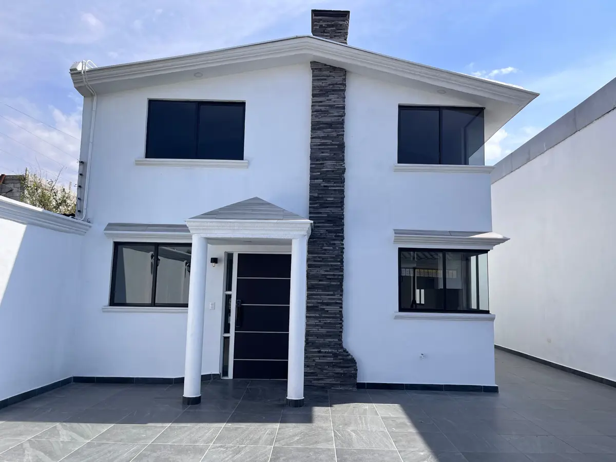 Casa en venta en Sanctorum, Cuautlancingo — foto 1 de 23
