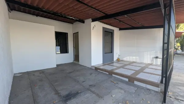 Casa en venta en Villas de Alameda, Villa de Álvarez — foto 2 de 14