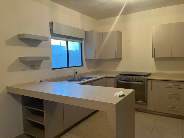 Casa en venta en Villas del Renacimiento, Torreón — foto 3 de 14