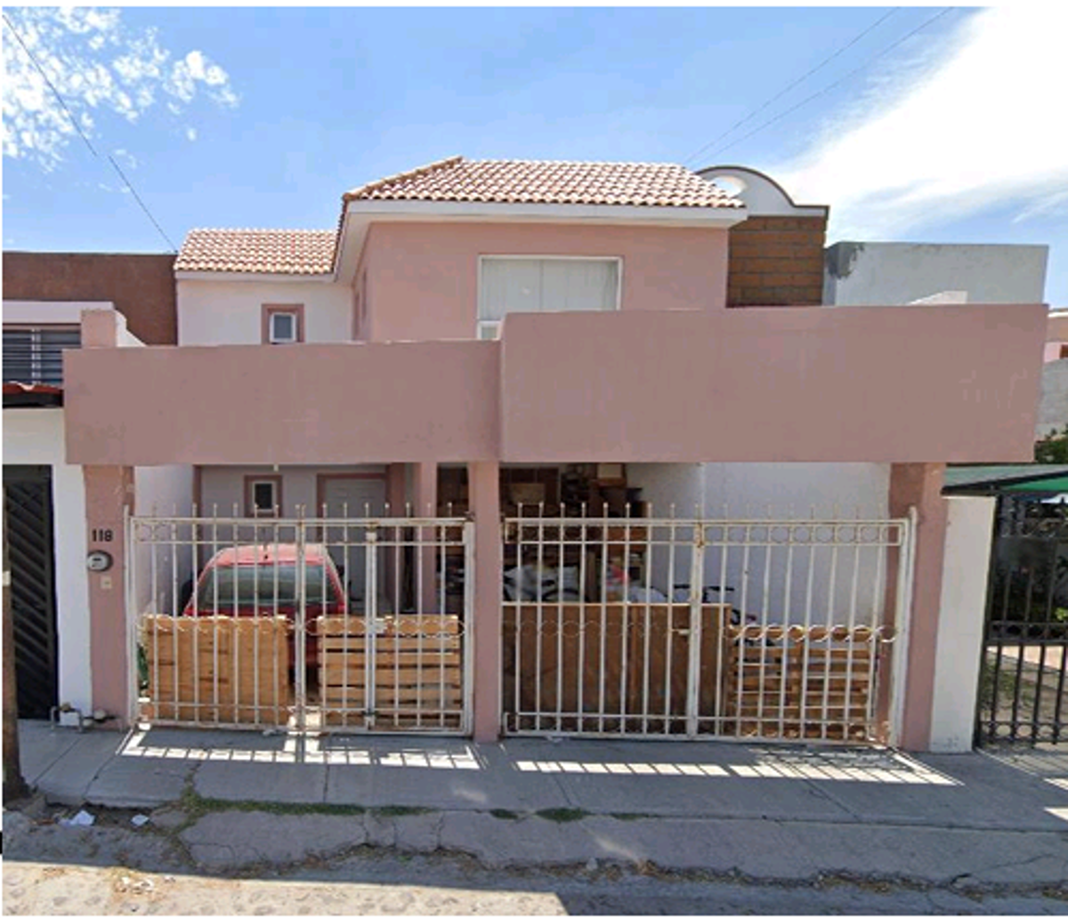 Casa en venta en La Mision, Celaya — foto 1 de 8