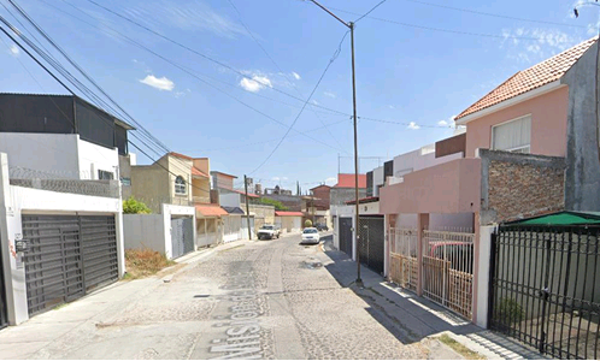 Casa en venta en La Mision, Celaya — foto 2 de 8