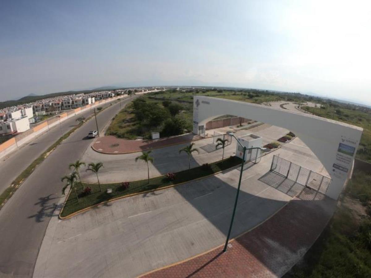 Terreno en venta en Real Santa Fe, Xochitepec — foto 1 de 10