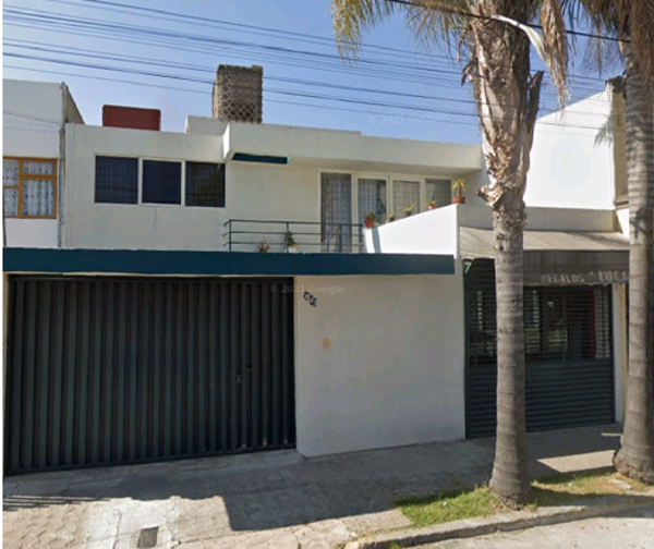 Casa en venta en Jardines de San Manuel, Puebla — foto 2 de 11