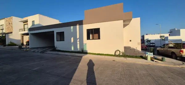 Casa en venta en Las Lomas Residencial, Alvarado — foto 2 de 13