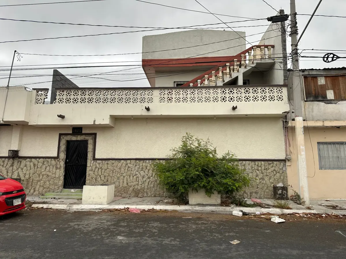 Casa en venta en Croc, Monterrey — foto 1 de 14