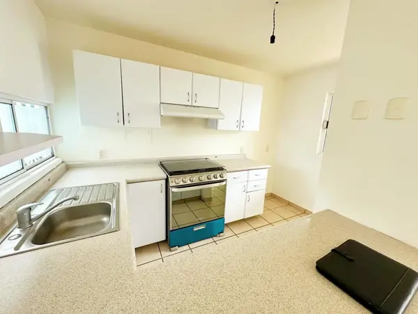 Casa en renta en San Bartolome Tlaltelulco, Metepec — foto 3 de 11