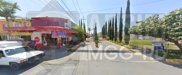 Casa en Venta en Santa Cruz del Valle, Tlajomulco de Zúñiga, Jalisco