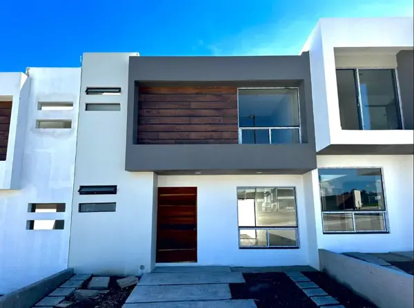 Casa en venta en Los Olvera, Corregidora — foto 2 de 7