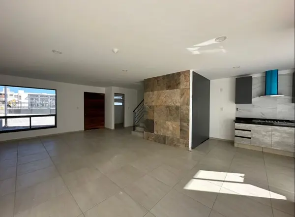Casa en venta en Los Olvera, Corregidora — foto 3 de 7