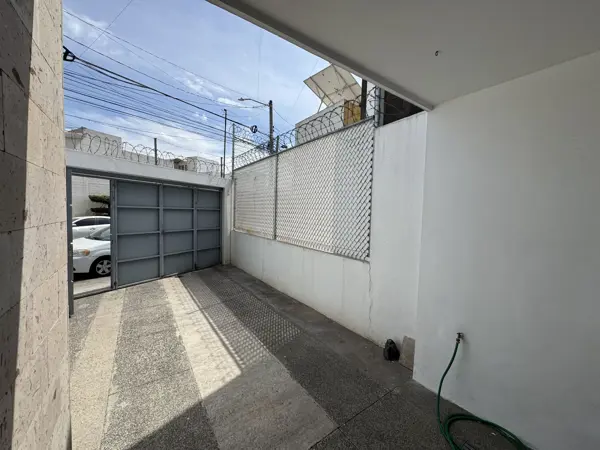 Casa en renta en El Colli Urbano 1a. Sección, Zapopan — foto 2 de 22