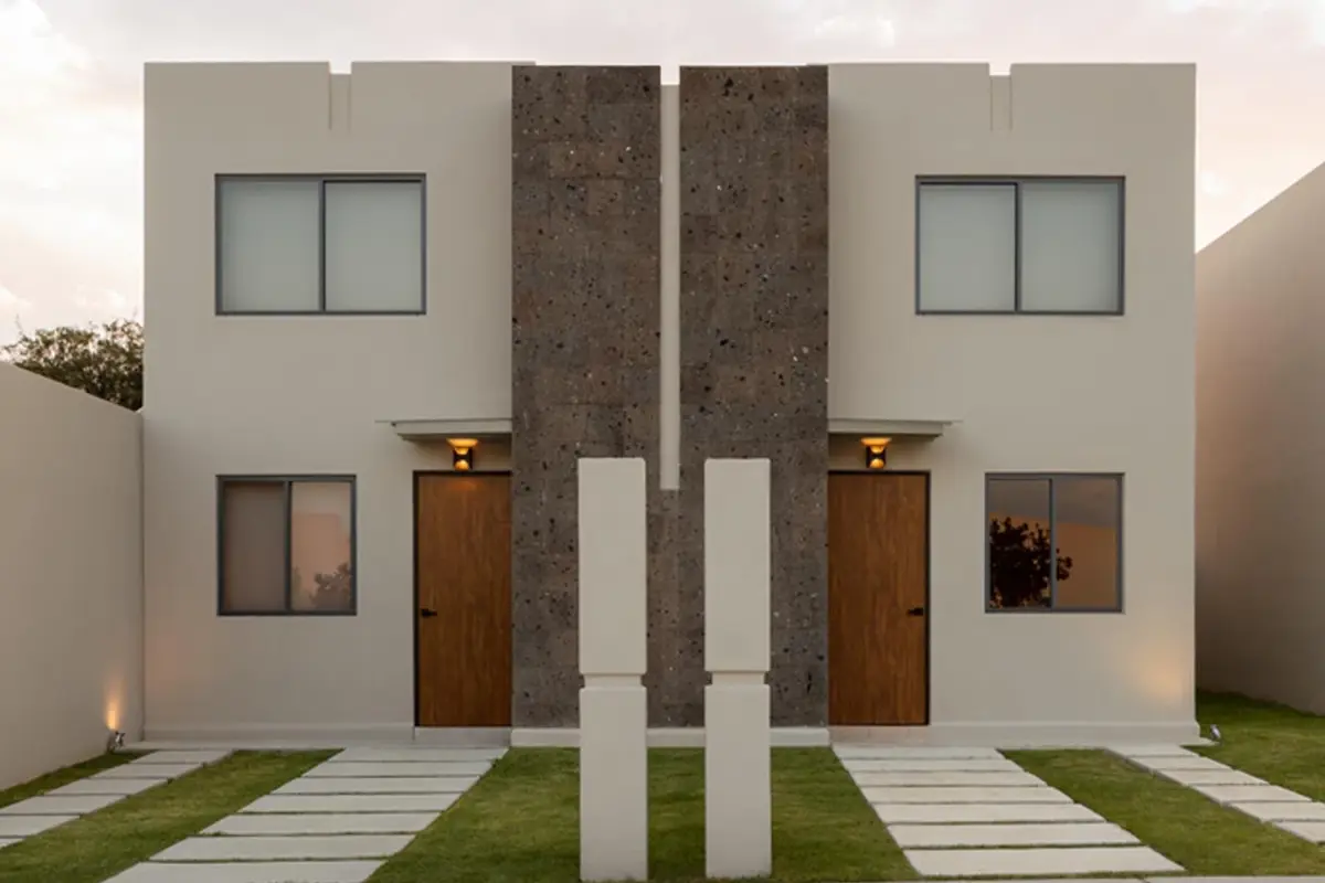 Casa en venta en Los Héroes León, León — foto 1 de 10