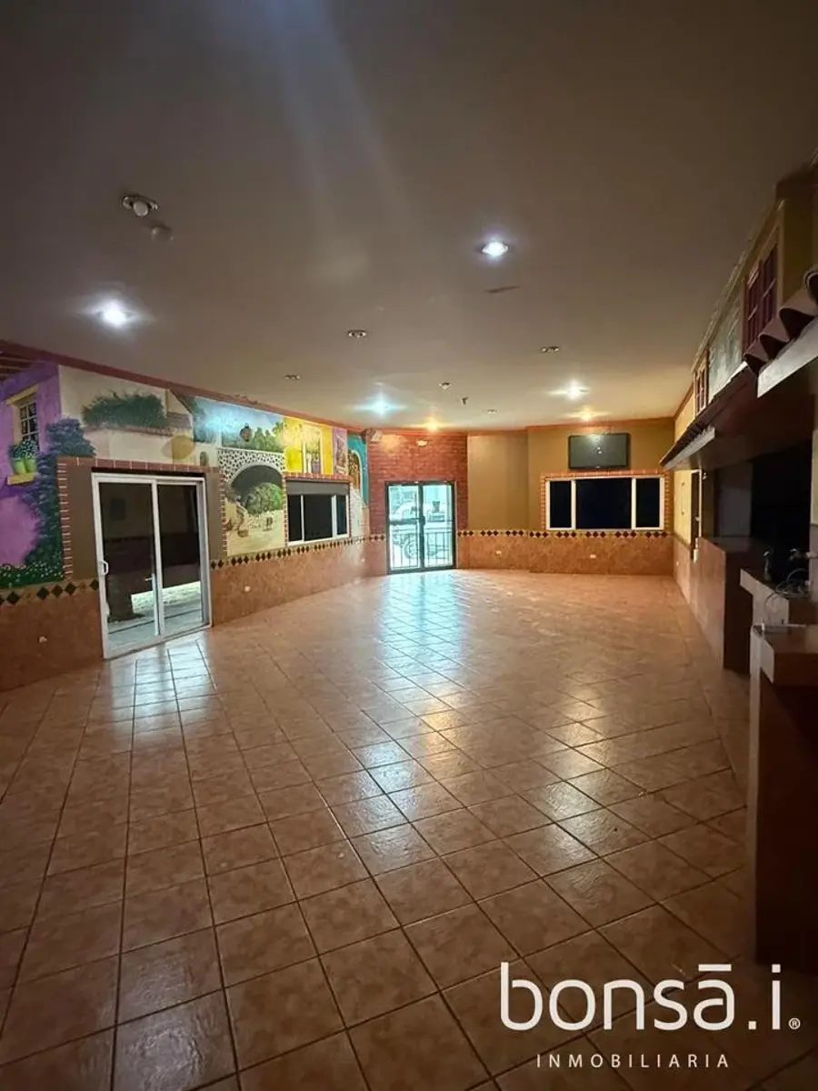 Edificio en renta en Acapulco, Ensenada — foto 1 de 14