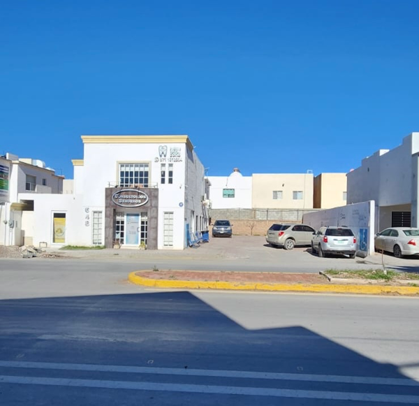 Consultorio en venta en Residencial Senderos, Torreón — foto 2 de 22
